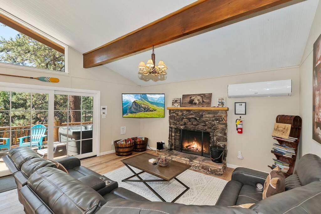 Chalet Monterey W/Hot Tub - Big Decks/Bbq Villa Big Bear Lake Ngoại thất bức ảnh