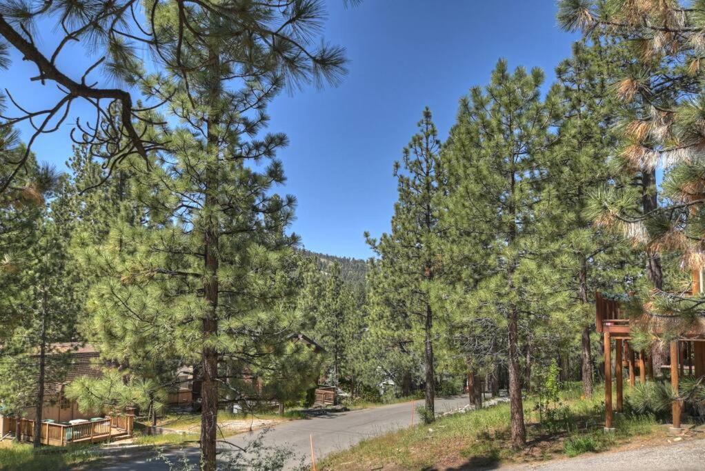 Chalet Monterey W/Hot Tub - Big Decks/Bbq Villa Big Bear Lake Ngoại thất bức ảnh